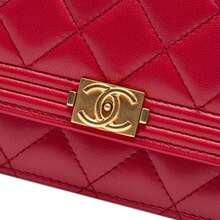 CHANEL Authenticated  PRE-OWNED Quilted Lamb-Skin Boy Wallet On Chain Bag - 紅色 - 查看 5