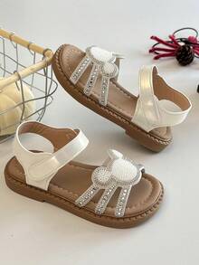 1 Pair Kids Shoes/Children Flat Sandals, Girls White Full Rhinestone Bear Decor Sandals (Shoes Body Decorated With White Full Rhinestone Bear Pattern), Green + PU Material, Non-Slip And Wear-Resistant, Low-Top Buckle Flat Cartoon Fun Sandals For Kids, Suitable For Kids Playing In The Park, Cartoon Theme Parties, Etc. - White - View 9