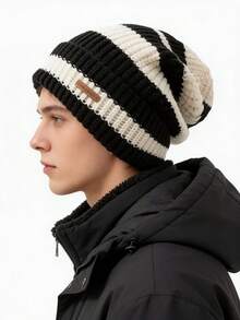 1顶男女通用条纹针织帽，保暖轻便，适合秋冬季休闲穿着