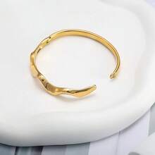 1件装不锈钢时尚波浪纹百搭简约铰链手镯，适合作为情人节礼物 - 波浪紋手鐲 - 查看 5