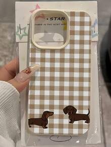 可爱狗狗图案哑光荔枝纹理防震TPU手机壳 1个 可爱格子腊肠犬图案 全包式 兼容 17 16 15 14 13 12 11 Pro Max，A55/54/53/52/51，S25/24/23/22/21系列 春季礼物 生日派对，国际版，非国内版 - 彩色 - 查看 2