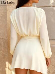 Da Jade Robe beige plissée élégante avec ceinture à nouer, poignets élastiques, encolure plissée avec détail de nœud, flatteuse et chic, convient pour les courts voyages de printemps/les rassemblements familiaux du Nouvel An, le thé de l'après-midi de Noël/la fête du Nouvel An, les rassemblements d'hiver/les sorties shopping avec des amis/les sorties décontractées à la plage