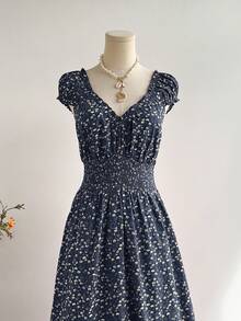 Rusttydustty 波西米亚风女士V领荷叶边红色碎花连衣裙，圣诞节、新年、情人节度假装 - 藏蓝色 - 查看 7