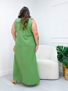 VESTIDO PLUS SIZE DE LINHO LONGO COM FENDA DO M AO G3 VERDE PISTACHE - Verde Pistache - Visão 3