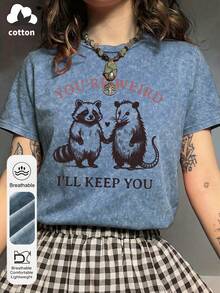 这款大码女式夏季“你很怪，但我依然喜欢你”印花圆领短袖T恤，采用水洗工艺，图案可爱，两只小动物手牵着手，心形相连。柔软舒适的短袖设计，是送给她的情人节礼物，或是夏季家庭聚会的理想之选。 - 藍色 - 查看 1