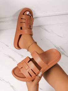 Girl's Fashion Simple Comfortable Shower Slippers, Versatile Teens All Season Slippers - Brown - View 7