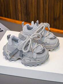 新款儿童功能性厚底运动鞋，灰色透气网布鞋面，软底防滑减震耐穿，男女通用休闲鞋，适合户外、日常穿着和轻度运动 - 深灰色 - 查看 4