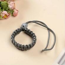 狗狗牵引带，配有4条可调节腕带 | 符合人体工学的手柄，安全扣环，适用于毛发浓密的狗狗和约克夏犬，握感舒适