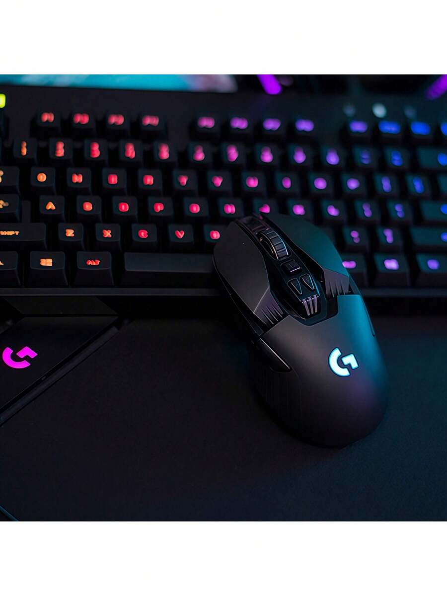 Logitech Ratón inalámbrico profesional para juegos G903: sensor HERO 25K, tecnología LIGHTSPEED de 1 ms, batería de ultra larga duración de 140 horas, diseño ambidiestro, efectos de iluminación dinámicos RGB, rueda de desplazamiento magnética.