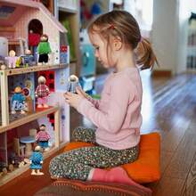 Wooden House People, Family of 8 Little Figures, Home Decor Miniature Set, Table Centerpieces Plush House Accessories Living Room, Bedroom, 3.94x1.97 Inches - inicial - Ver 4