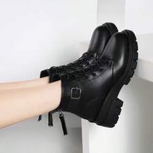 Women's Black Combat Style Low Heel Boots, Suitable For Pairing With Any Jeans, Front Lace-Up Design, Women's Boots, Autumn/Winter - Black - View 3