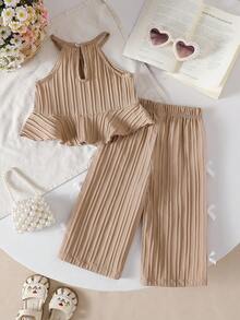 2件套女婴纯色吊带背心，饰有3D蝴蝶结和荷叶边下摆，搭配直筒裤，适合春夏日常外出穿着。 - 卡其色 - 查看 3