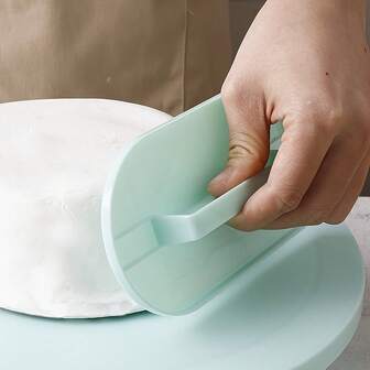 2 piezas Alisador de Pastel con Mango, Adecuado para Decoración de Crema DIY Herramientas de Horneado, Superficie de Pastel Suave, Accesorios para Decorar Pasteles, Herramientas de Crema en Blanco, Verde, Rosa