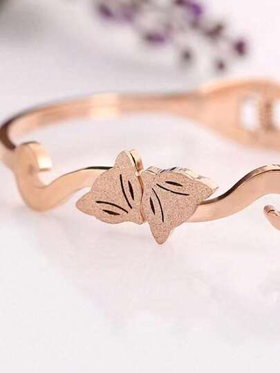 1pc Leopard Mouth Design Men's Bracelet, Fashionable Appearance For Daily Decoration, Suitable For Men's Party (OPP Bag Packaging)