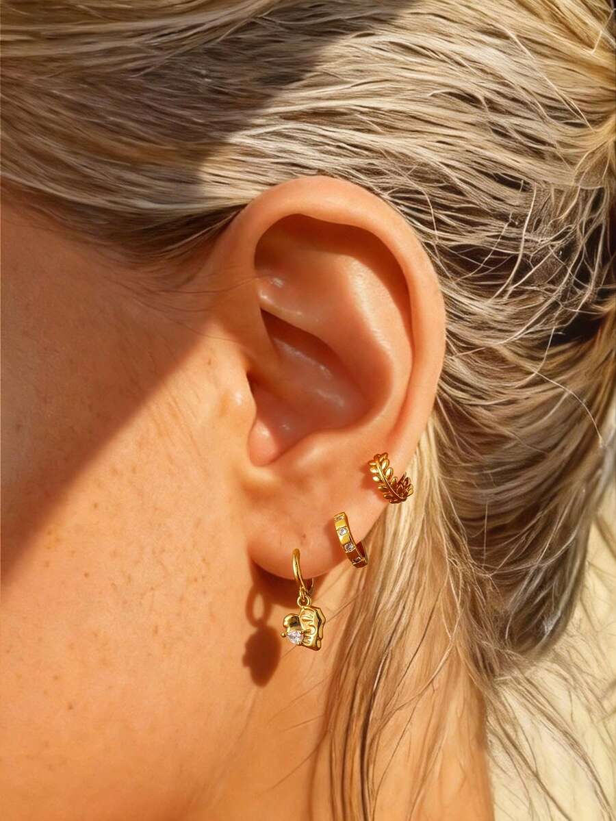 Conjunto de 6 brincos de coração e trigo em cobre banhado a ouro 18K com zircônias artificiais, perfeitos para uso diário e como presente para amigas em datas comemorativas e aniversários. - Ouro amarelo - Ver 1