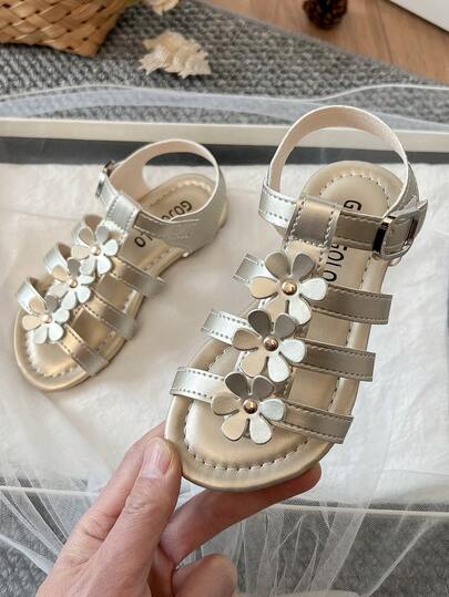 2026 New Design Girls' Summer Flip Flops - 3D Flower Studs, Glossy Anti-Slip, Open Toe With Multiple Straps, Flat Heel, Shiny And Sweet Style, Garden Party Shoes, Summer Outfit Shoes