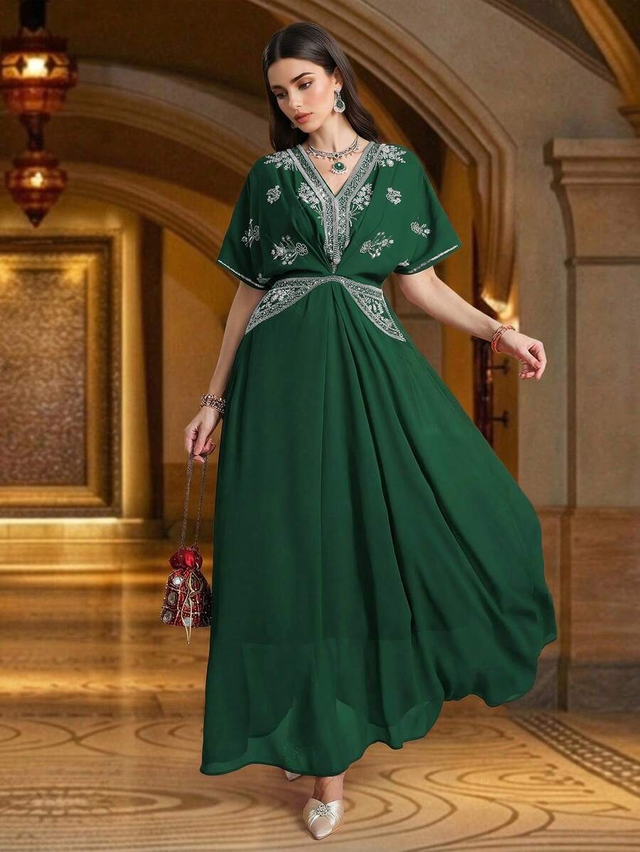 女士V领纯色刺绣优雅高腰插肩袖阿拉伯长裙