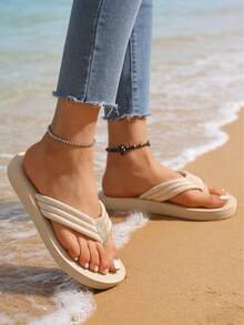 夏季编织平底人字拖，休闲沙滩度假软底凉鞋