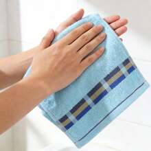 2条方形纯棉面巾，9.84*9.84英寸，柔软不掉毛，可作手巾/洗脸巾使用 - 彩色 - 查看 5
