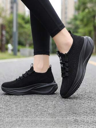 Women Breathable Lightweight Knit Walking Sneakers Lace-Up Round Toe Low-Top Platform Wedge Sole Sneakers Casual Sport Style For Daily Walking Outdoor Travel Spring Summer Black Mesh Athletic Shoes