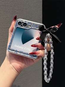 这款时尚简约的磨砂PC材质折叠手机壳，饰以简约花朵元素，搭配同色手链，可有效保护手机并防止跌落：适用于三星Galaxy Zflip 3/Zflip 4/Zflip 5/Zflip 6/Zflip 7/OPPO Find N3 Flip/Razr 50 Ultra/Razr 60 Ultra/Razr 60/Razr 50/小米MIX Flip/Galaxy Z Flip7 FE - 無色 - 查看 4