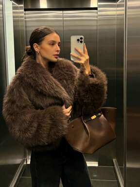 Camellia New Autumn/Winter Faux Fox Fur Collar Fashionable Short Jacket, Youthful Artificial Fur Coat