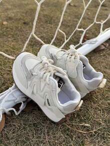 2025春秋新款儿童运动鞋，幼儿真皮软底跑步鞋，时尚百搭，男女童皆宜 - 米色 - 查看 3