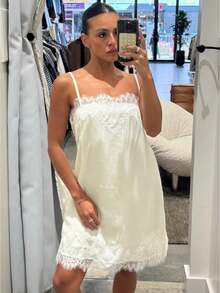 Parte superior de camiseta con ribete de encaje de seda, vestido de tirantes finos de seda tipo camisón Y2K, camisola sin espalda para salir Y2K - Blanco - Ver 1