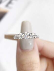 1枚0.3克拉-0.5克拉浪漫三钻莫桑石结婚戒指，S925纯银奢华订婚戒指、承诺戒指、周年纪念戒指、女士珠宝礼物、圣诞礼物 - 三鑽莫桑戒指 - 查看 2
