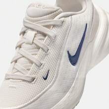 Youth Nike UPLIFT SC (GS) Casual Low-Top Sneakers IF1749-007 - Beige - View 7