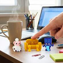 24件套“夺脑者”可动人偶套装，趣味十足的意大利“夺脑者”粉丝玩具，包含可爱的乔比和草莓象，以及67个“夺脑者”可动人偶。 - 彩色 - 查看 9