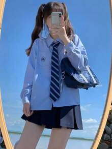 1条8厘米宽提花织造藏蓝色条纹商务领带