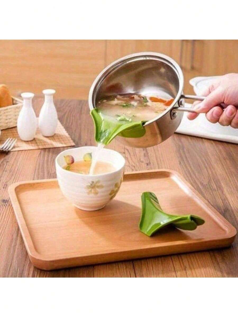 Green Silicone Funnel Kitchen Small Tools Anti-Spill Drain Pans Round Liquid Funnel Soup Diversion Cooking Tools