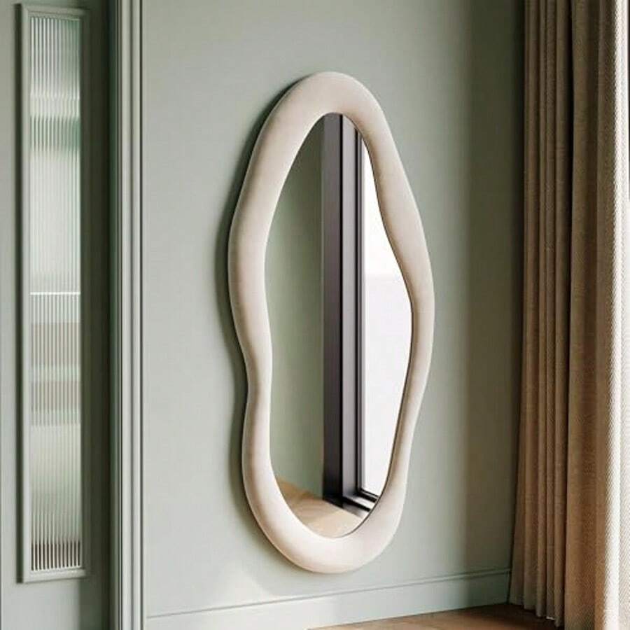 55" X 24" Wall Mirror, Flannel Wrapped Wooden Frame Wavy Mirror, Irregular Mirror Hanging For Cloakroom/Bedroom/Living Room, Ivory White,2-In-1 Leaning Wall Mirror ,Bedroom Floor Standing Mirror - 白色 - 查看 1
