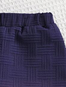 2pcs Baby Boy Street Fashion Set: Textured Pocket Bear Embroidered Shirt And Shorts - Navy Blue - View 6