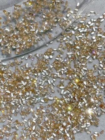 50/100 st 2-3 mm guld och champagne blandade former platta nagelstrasstenar, AB kubiska zirkoniakristaller för 3D-nagelkonst, spetsiga nagelstenar och nagelkonstdesign, gör-det-själv-nageldekoration