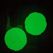 夜光弹力球，宠物狗球，防咬玩具球，训练娱乐球，适合大、中、小型犬（本产品为弹性球，本身不发光。三种不同尺寸的夜光狗球，直径从3厘米到7厘米不等，不易碎，会发光）