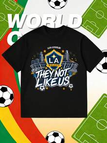 No les gustamos - Los Angeles Soccer |   Camiseta, suéter o sudadera con capucha de cuello redondo informal, con arte de grafiti, temática de fútbol y campeonato, manga corta, corte regular, perfecta para hombres. - Negro - Ver 1