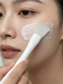 2-In-1 Silicone Face Mask Brush/Spatula - For Applying And Removing Face Masks, Travel Size - White - View 6