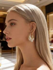 新款时尚椭圆形花朵简约女士时尚吊坠耳环和耳钉 - 三色 - 查看 3