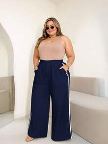 MODA MO, REF: MK002-MK003 (PLUS SIZE), Wide-Leg Pants, Side Stripes, High Waist, Tanning Fabric, Elegant, Wide Leg, Side Pockets, Vibrant Colors, Sophisticated, Modern, Formal, Spring, New Collection, Current Look, High Quality. - 藏蓝色 - 查看 6