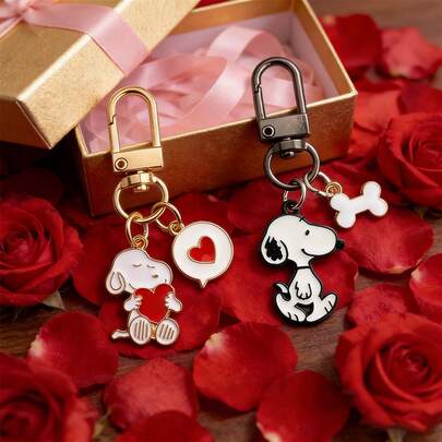 SNOOPY 1套/2个可爱卡通史努比金属钥匙扣，精美礼物，送给男朋友/女朋友，情侣礼物，背包挂件，纪念品，情人节礼物，款式随机