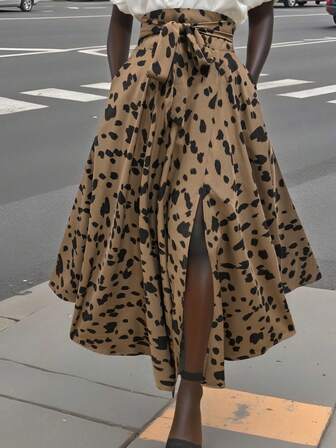 女士系带腰身印花A字中长裙