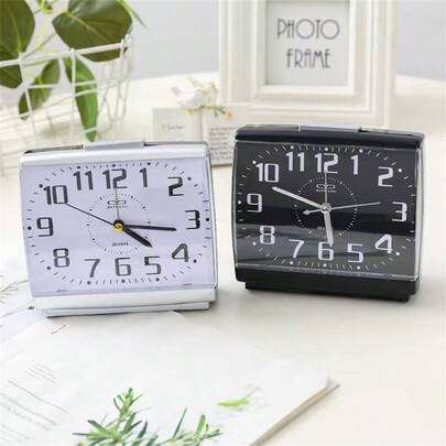 RUISUNG 1pc 5-Inch Square Battery Powered Analog Alarm Clock, Silent No Ticking, Suitable For Bedroom, Living Room, Office, Bedside Decor, With Night Light, Silent Battery Alarm Clock For Heavy Sleepers, Students And Elderly, Great Birthday Or Easter Gift For Family