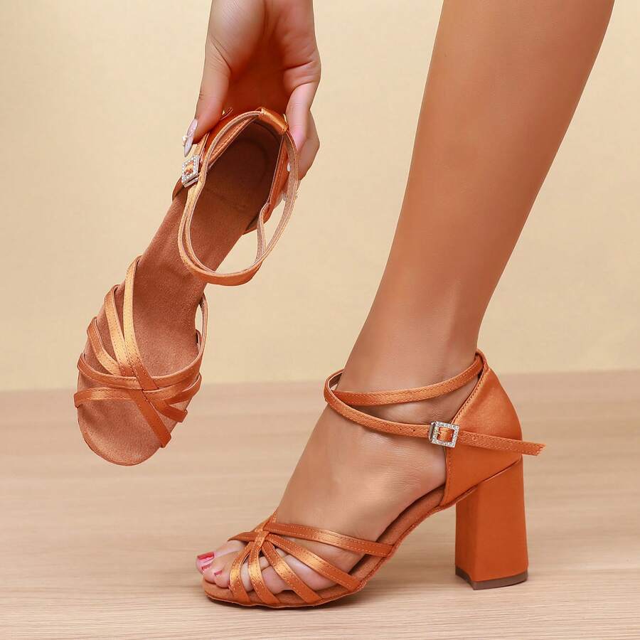 1 Pair Solid Color Party, Sports, Sexy Nightclub Style Fabric Rhinestone Criss-Cross Strap Buckle Decorated Elegant Rhinestone Buckle Women's Brown Indoor High Heel Latin Dance Shoes, Suitable For Party, Gym, Vacation, Spring/Summer