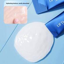 1/2片装蓝铜肽冻干粉面膜，每盒20包，无需冲洗，滋养成分渗透并修复肌肤，夜间紧致保湿，是夜间护肤的理想之选。 - Hyaluronic Acid - 查看 4