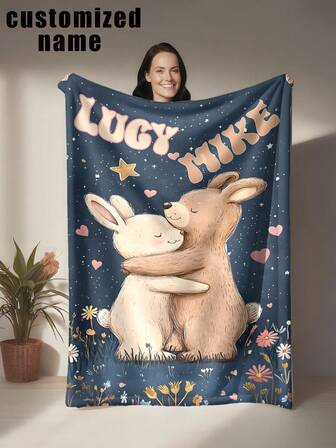 Anpassningsbar flanellfilt med kanin- och björndesign under stjärnhimlen, modern och minimalistisk stil, idealisk present till alla hjärtans dag, vänner och älskare - mjuk, lätt och varm, lämplig för alla årstider - kan användas i sängen, soffan, kontoret, utomhuscamping och resor - mångsidig filt, pläd, dekorativ filt