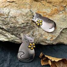 Retro Bohemian Style Simple Cute Cat Ear Hook Flower Creative Old Earrings Two - Color Casual Earrings - 復古貓咪耳環 - 查看 4