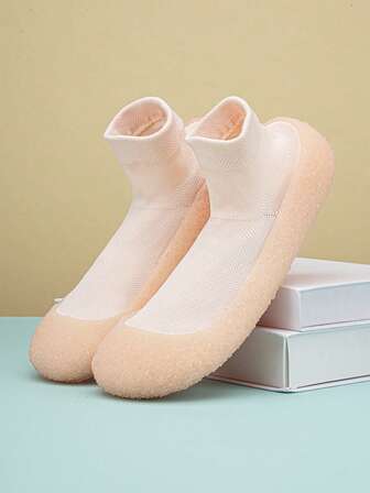 Zapatos deportivos interiores livianos, antideslizantes y de suela blanda para gimnasio, correr, saltar la cuerda, playa, senderismo, unisex