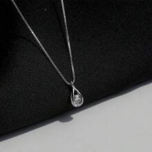 S925 Silver Water Drop Necklace Women's Summer Light Luxury Niche Design Geometric Clavicle Chain Titanium Steel - A Sparkling Diamond Teardrop Necklace - View 1